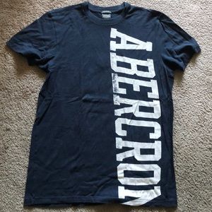 abercrombie & fitch t-shirt size L